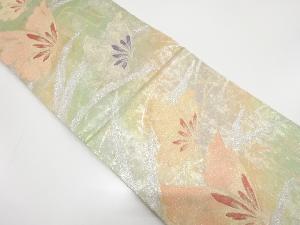 引箔　草葉に蝶模様織り出し　袋帯